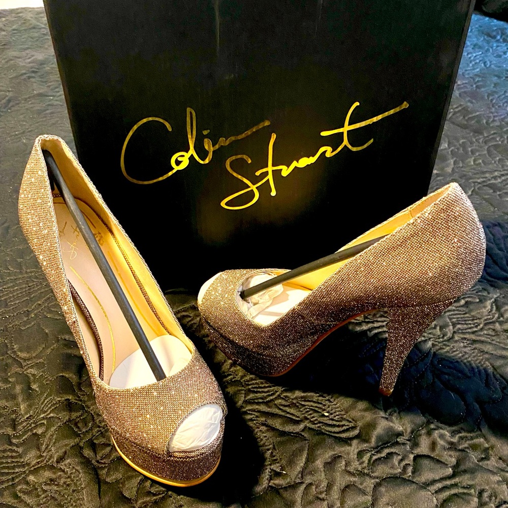 Colin Stuart Elegant Peep Toe Hills